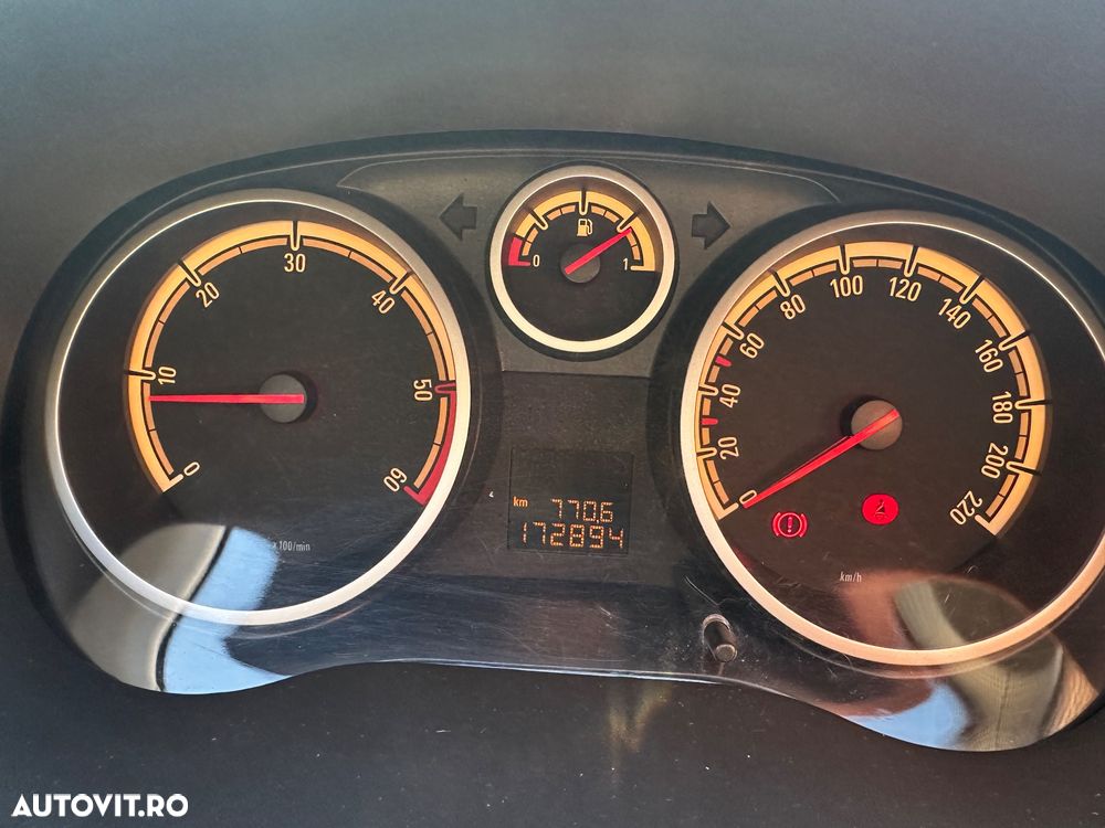 Opel Corsa 1.3 CDTI Selection - 8