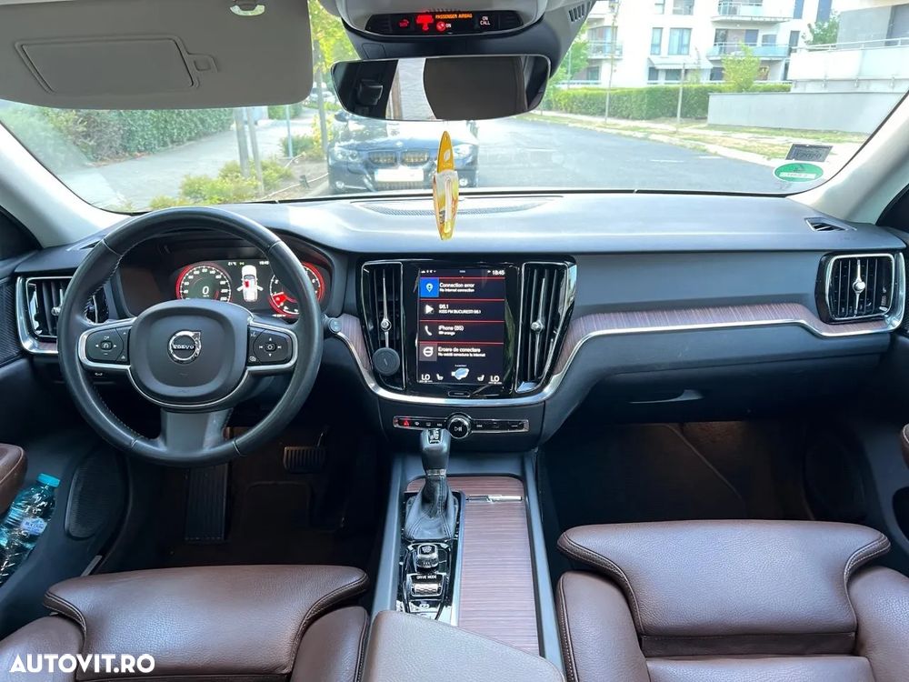 Volvo V60 T4 Momentum - 11