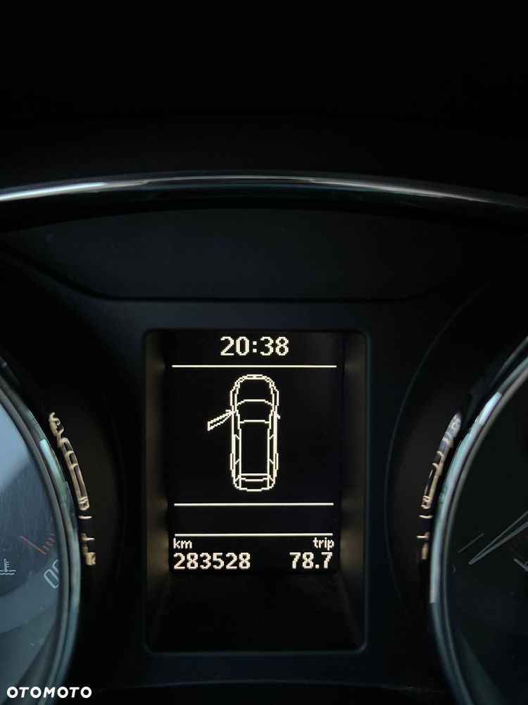 Skoda Superb 2.0 TDI Ambition - 14