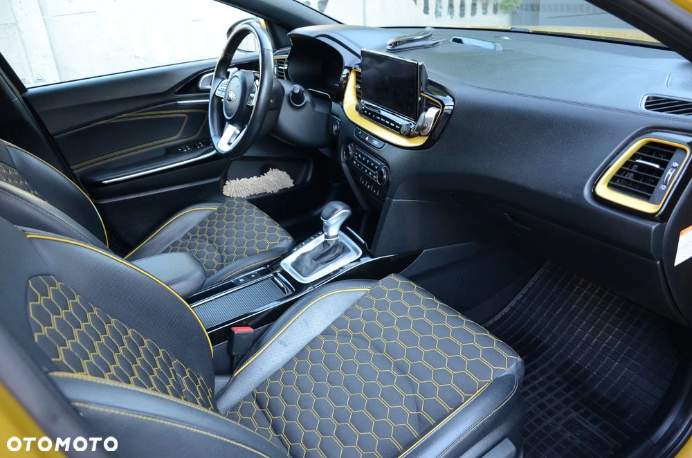 Kia XCeed - 7