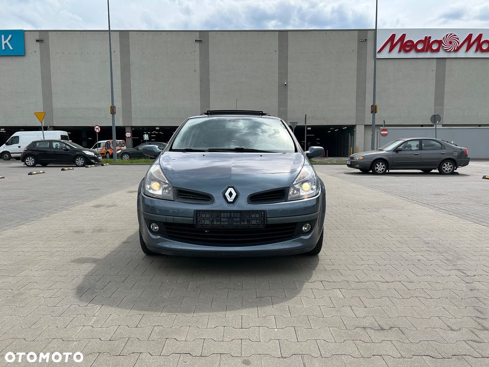Renault Clio 2.0 16V ESP Edition Dynamique - 1