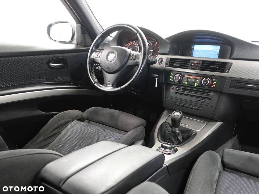 BMW Seria 3 318i Edition Sport - 30