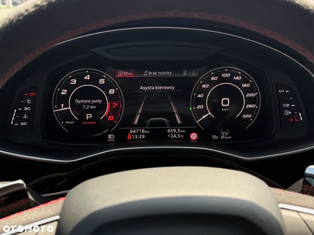 Audi RS Q8 - 26