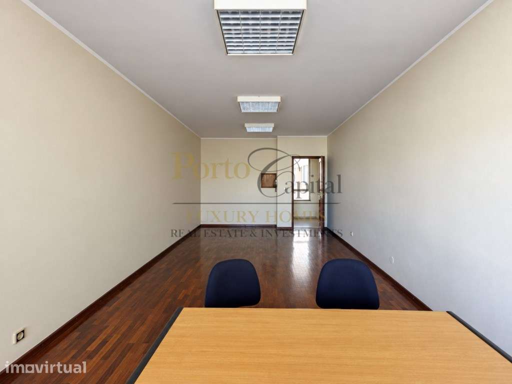 SALA/ESCRITÓRIO 32m² | WC EXCLUSIVO | MATOSINHOS - Grande imagem: 4/25