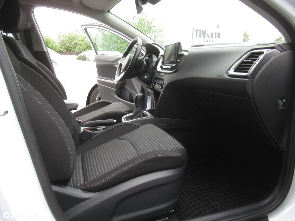 Kia Ceed 1.5 T-GDI M - 9