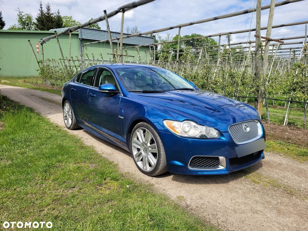 Jaguar XF XFR - 15