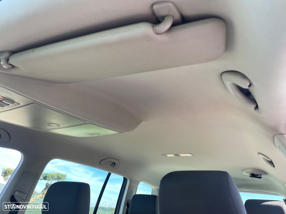 VW Touran 1.9 TDi Conceptline - 12