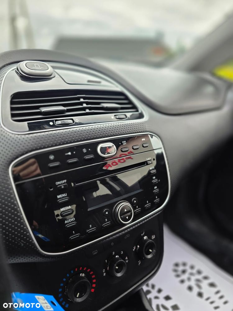Fiat Punto Evo - 32