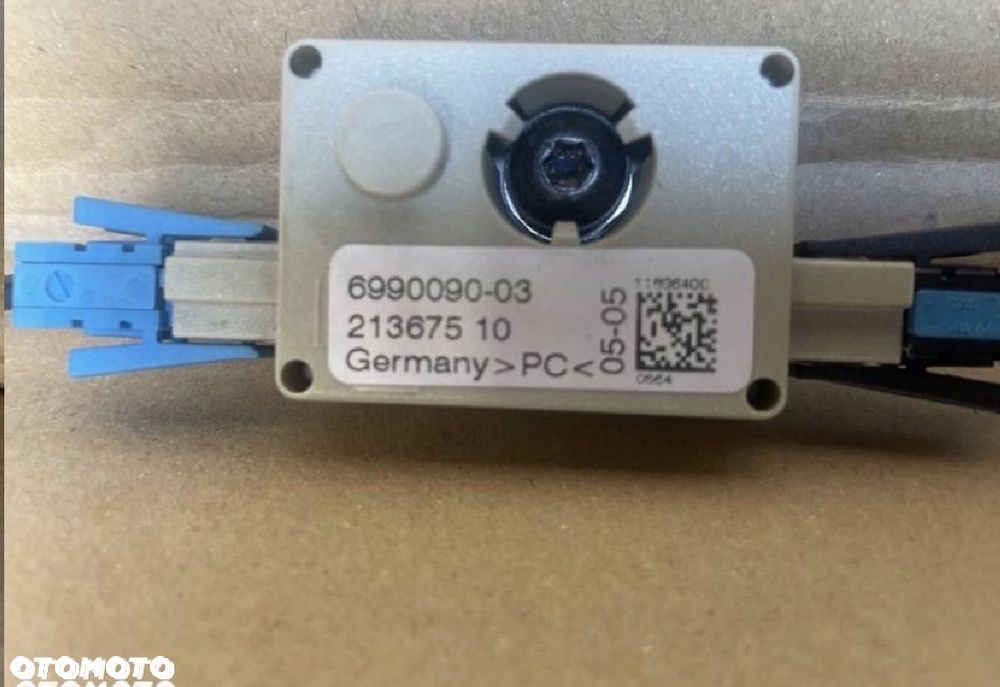6990090 wzmacniacz anteny bmw 3 e90 e91 e81 e82 e87e84 e70 e71 - 2