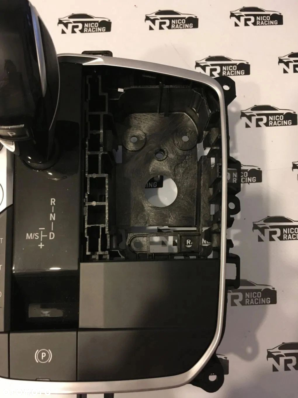 LEWAREK GAŁKA ZMIANY BIEGÓW BMW F40 F44 G42 G20 G21 G22 G26 9891346 - 4