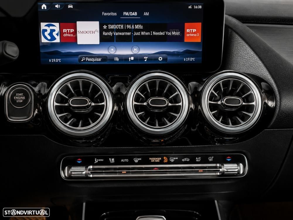 Mercedes-Benz GLA 250 e 8G-DCT Progressive - 41