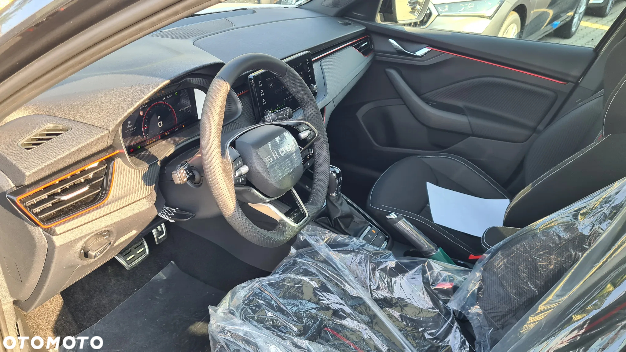 Skoda Kamiq 1.0 TSI Monte Carlo DSG - 9