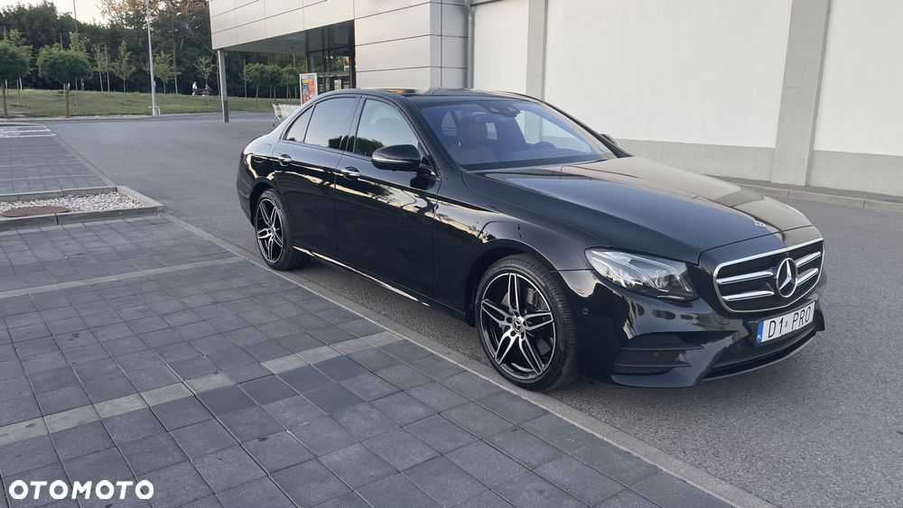 Mercedes-Benz Klasa E 220 d 4-Matic AMG - 3
