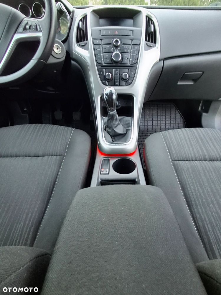 Opel Astra 1.6 - 5
