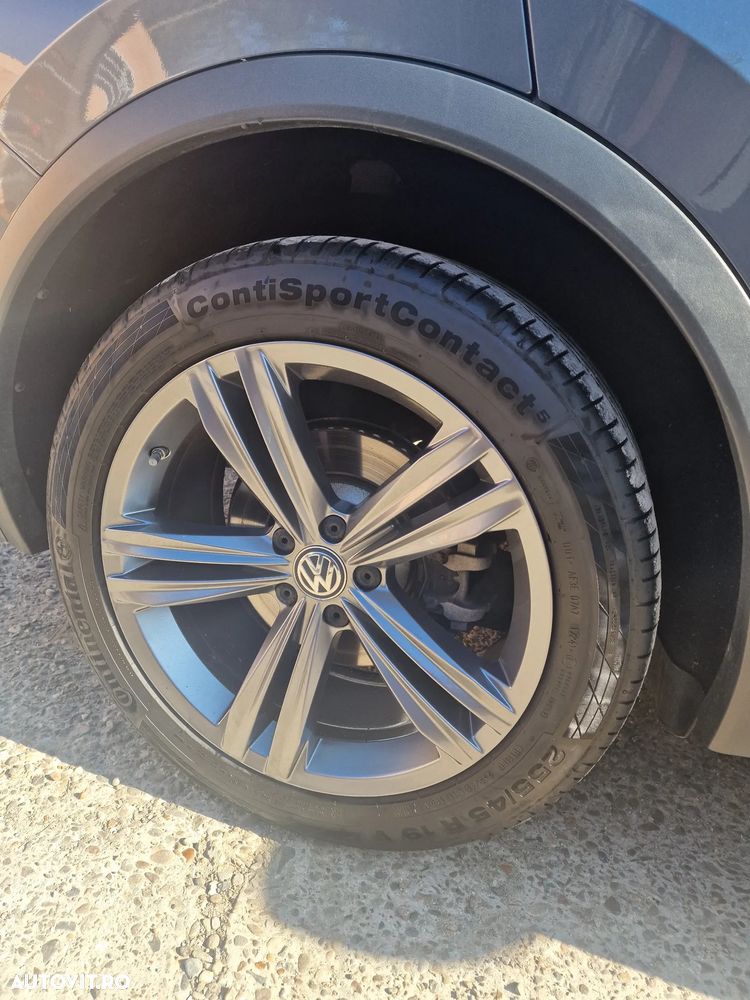 Volkswagen Tiguan 2.0 TDI SCR 4MOTION DSG Highline - 30