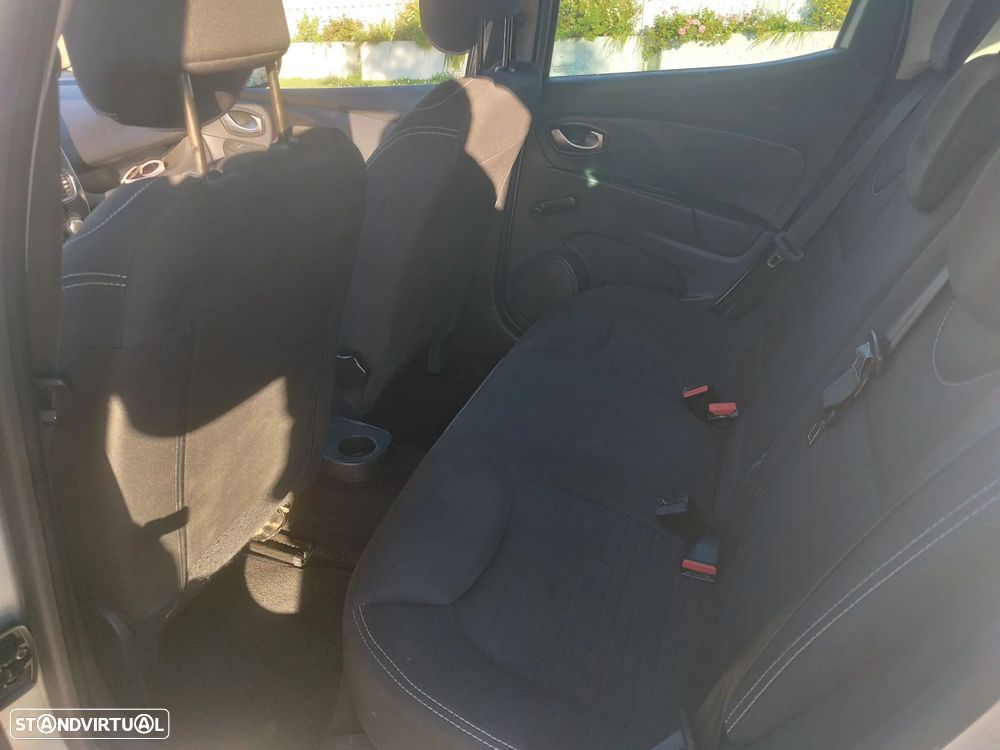 Renault Clio 1.5 dCi Limited EDition - 7