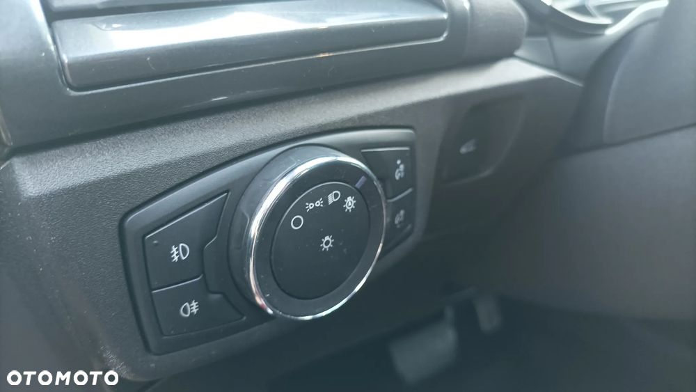 Ford Mondeo 2.0 EcoBlue Titanium - 20