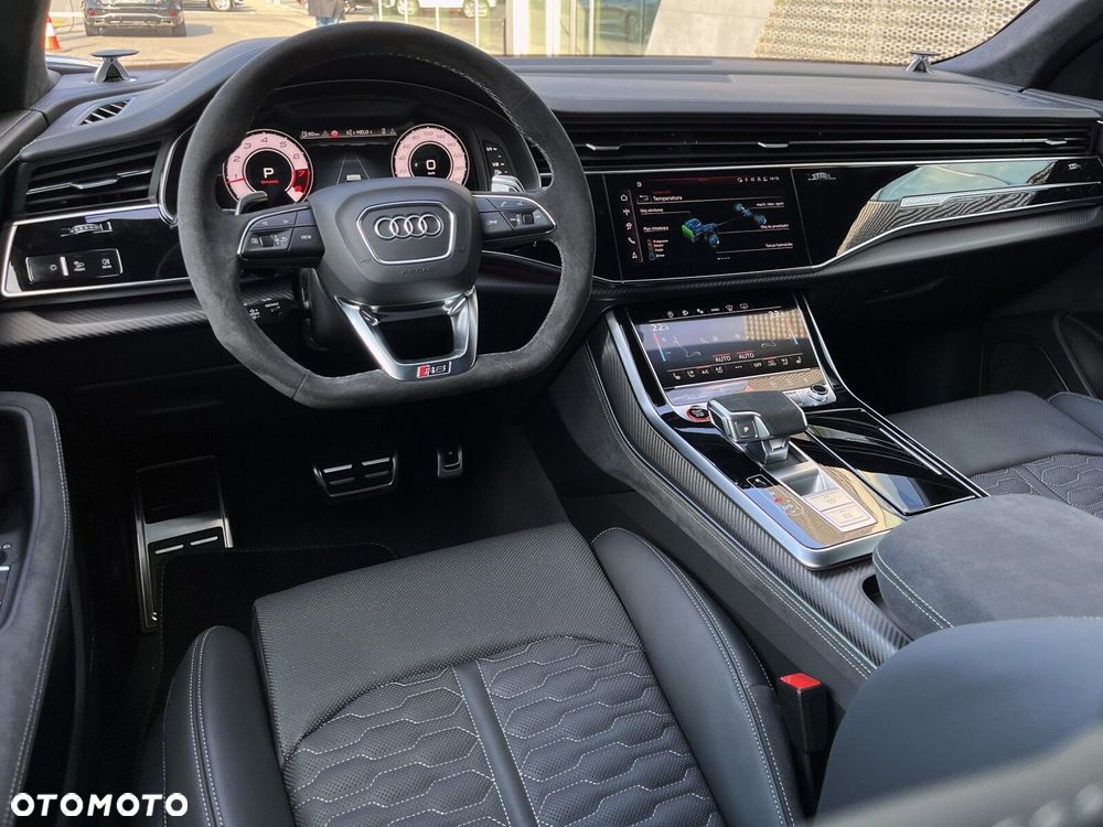Audi RS Q8 - 22