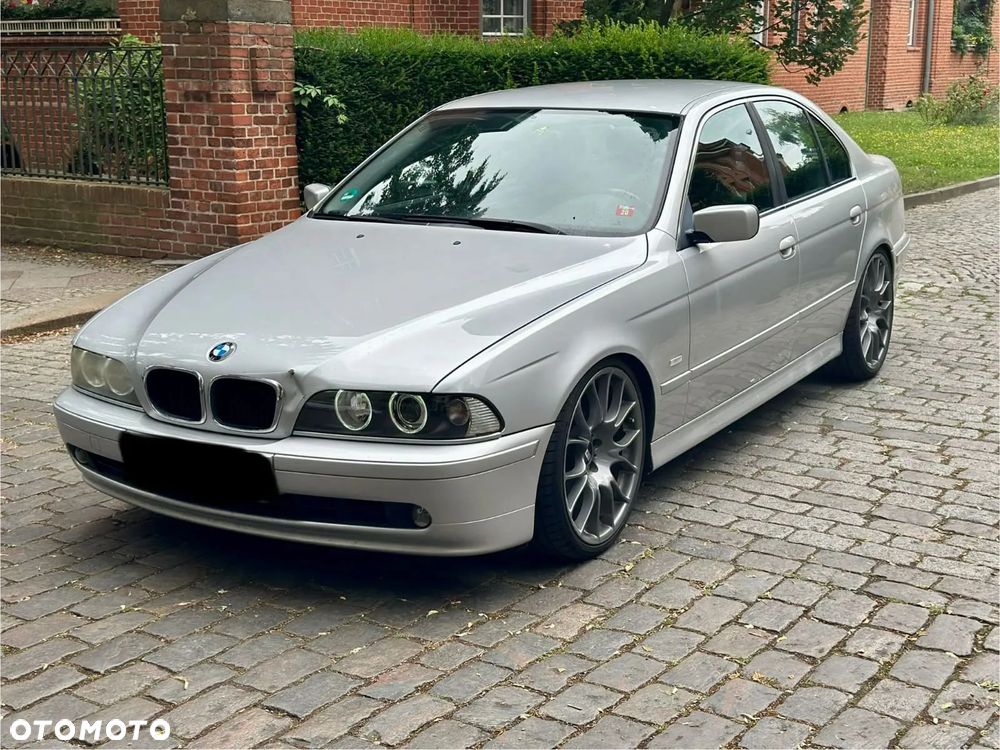 BMW Seria 5 - 1