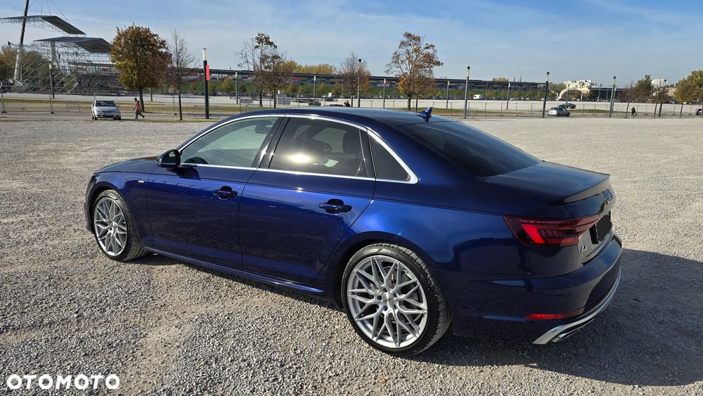 Audi A4 Limousine - 2