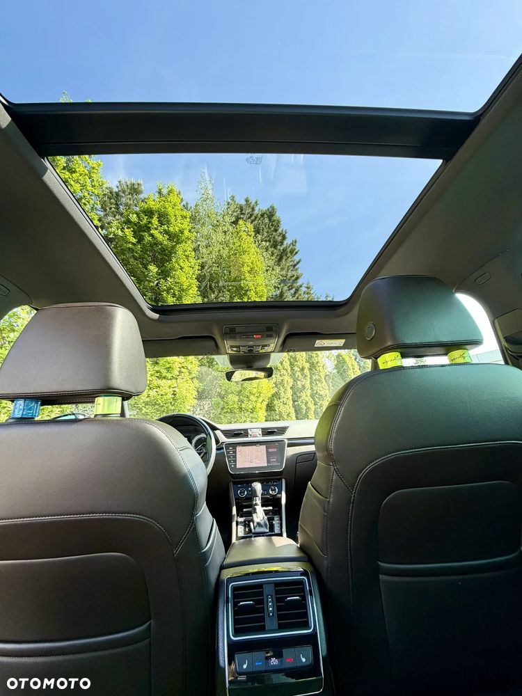 Skoda Superb 2.0 TDI SCR 4x4 L&K DSG - 24