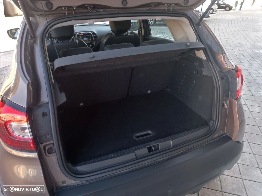 Renault Captur 0.9 TCE Exclusive - 21