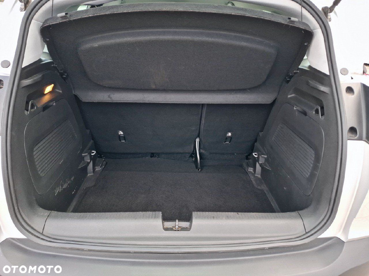 Opel Crossland X - 6