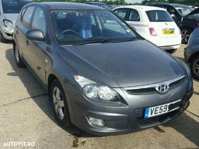 Dezmembrez Hyundai I30 1.4i 2009 - 7