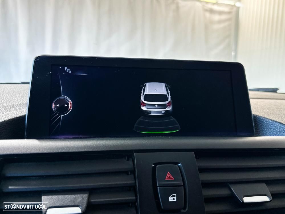 BMW 116 d EDynamics Line Sport - 49