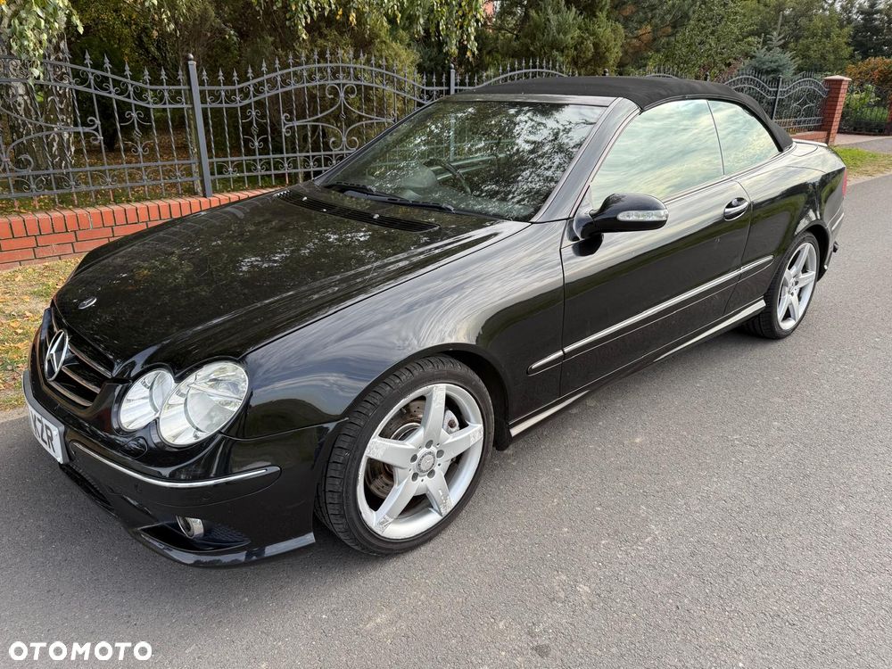 Mercedes-Benz CLK - 16