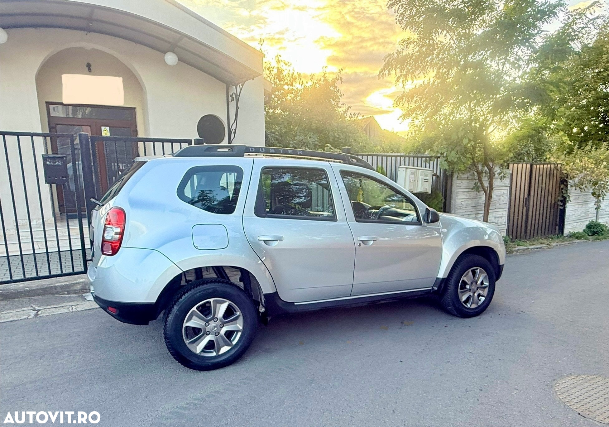 Dacia Duster 1.6 SCe Prestige jante 16" - 7