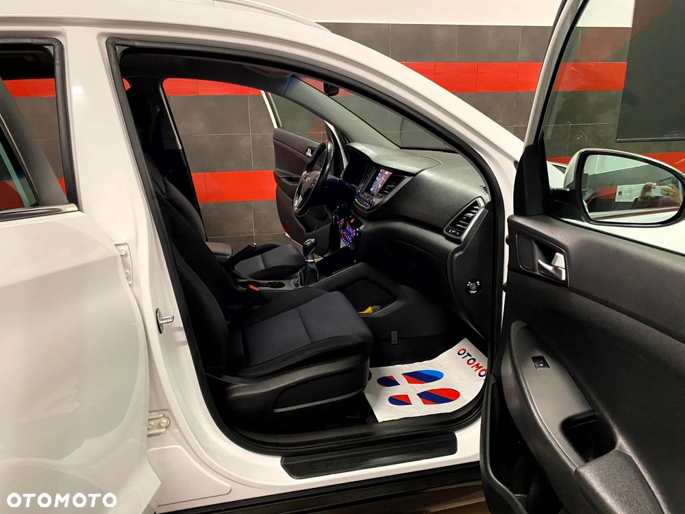 Hyundai Tucson ver-style - 23