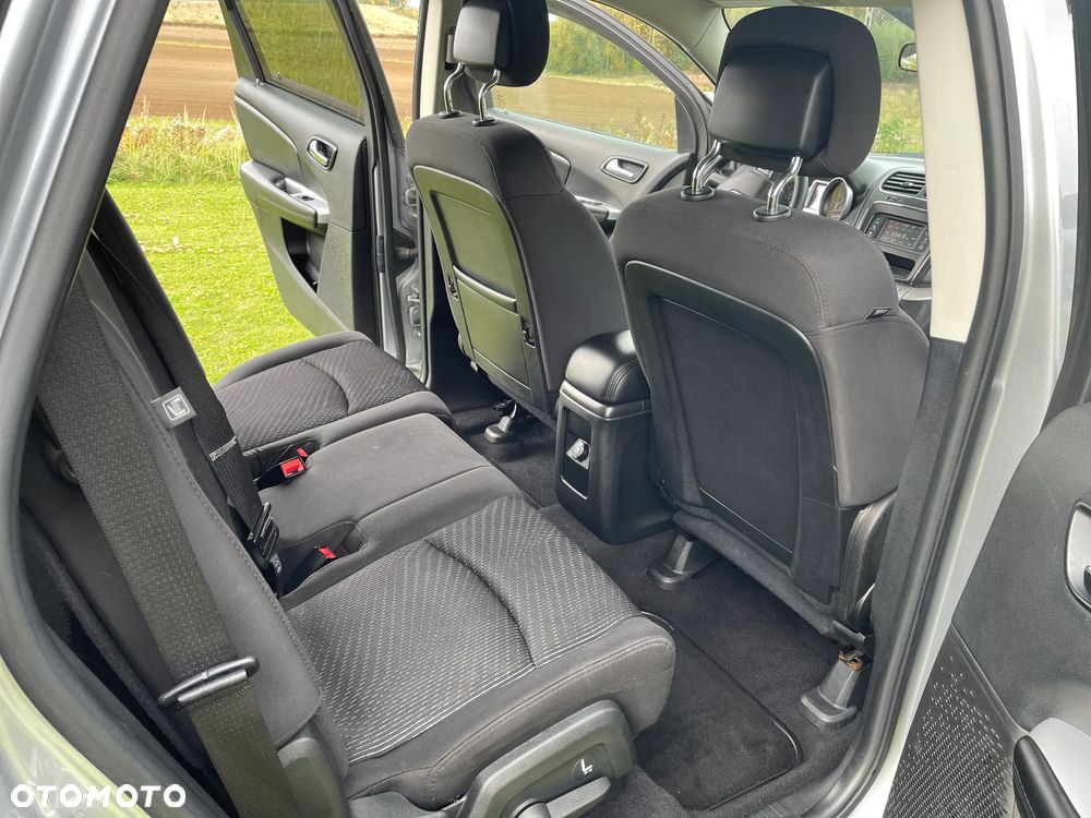 Dodge Journey - 9