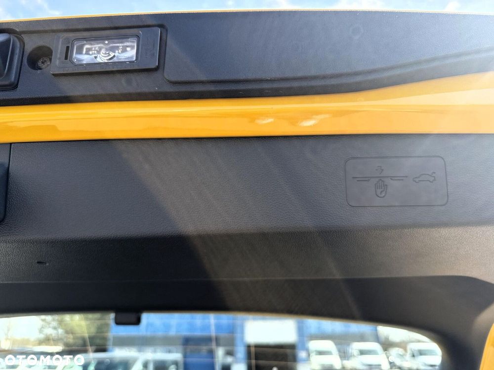 Volkswagen T-Roc - 32