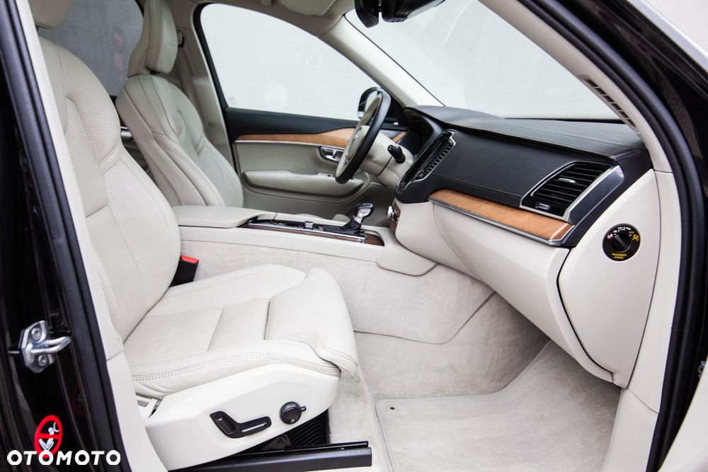 Volvo XC 90 T6 AWD Inscription - 17