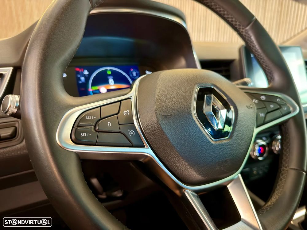 Renault Clio 1.6 E-Tech Edition One - 11