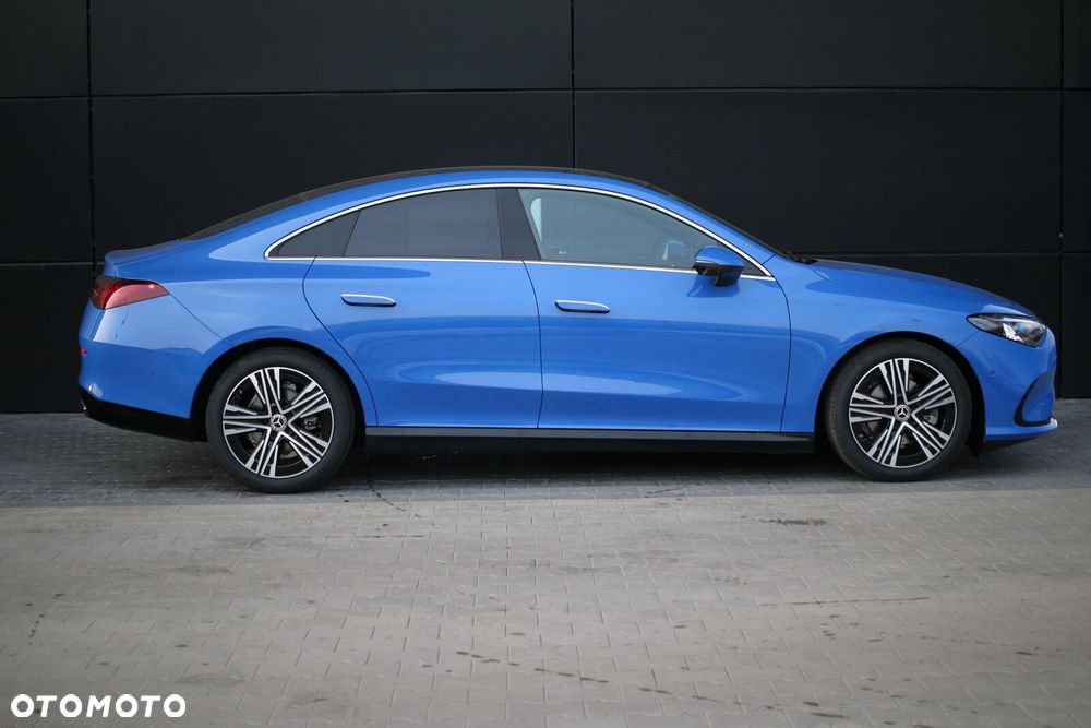 Mercedes-Benz CLA - 5
