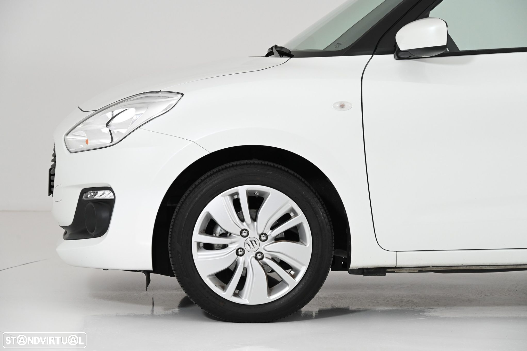 Suzuki Swift 1.2 VVT GLE - 11
