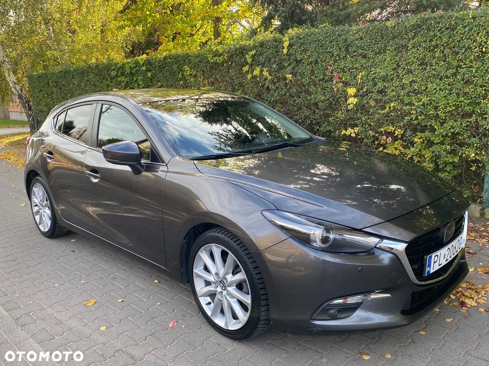 Mazda 3 - 1