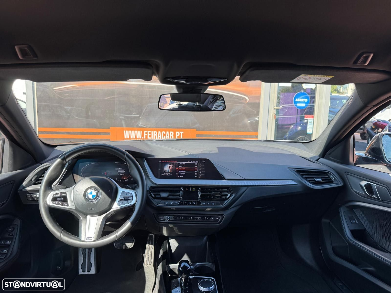 BMW 116 d Pack Desportivo M Auto - 37