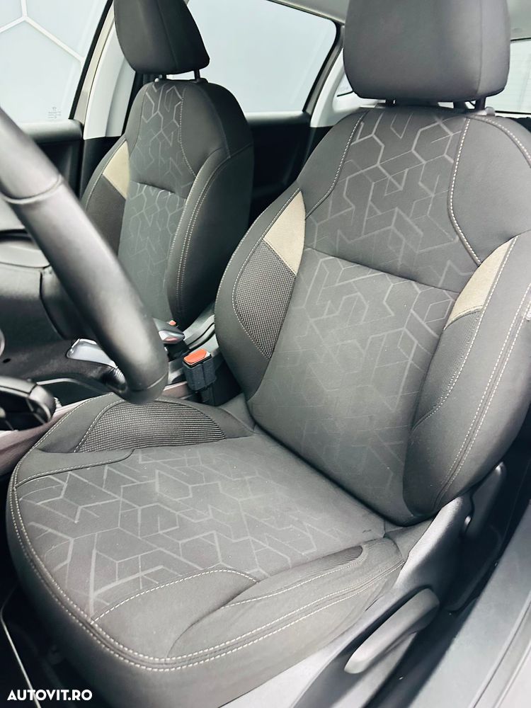 Peugeot 2008 PureTech 82 Style - 12