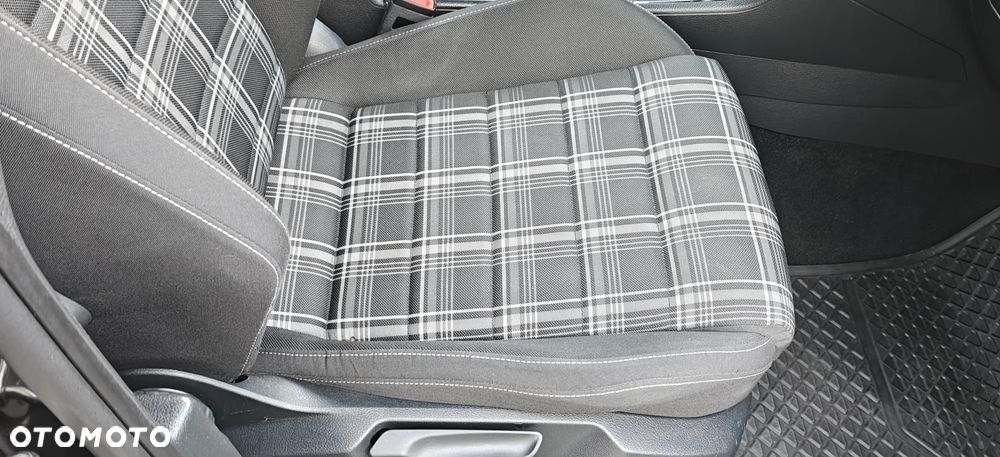 Volkswagen Golf Variant GTD (BlueMotion Technology) - 33