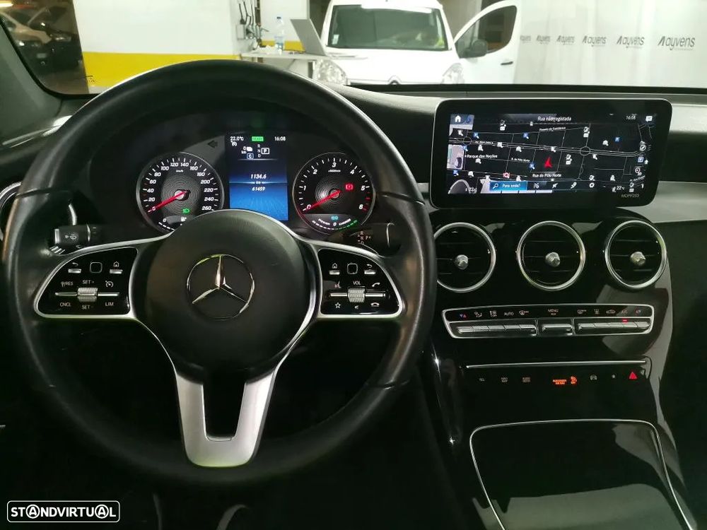 Mercedes-Benz GLC 300 e 4Matic - 8