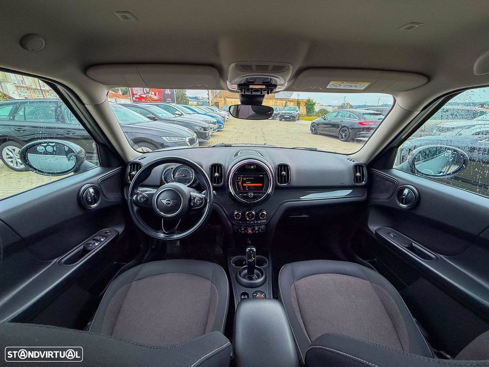 MINI Countryman Cooper D Auto - 24