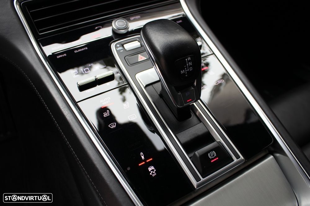 Porsche Panamera 4 S - 19