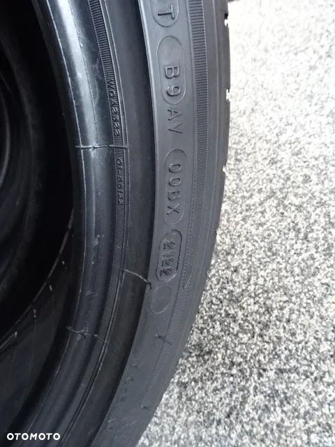 235/40/R19 92V Michelin Primacy MX - 13