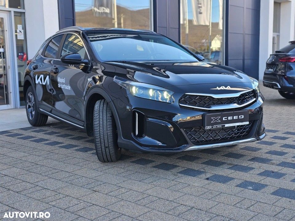 Kia XCeed 1.6 T-GDI 7DCT City - 3