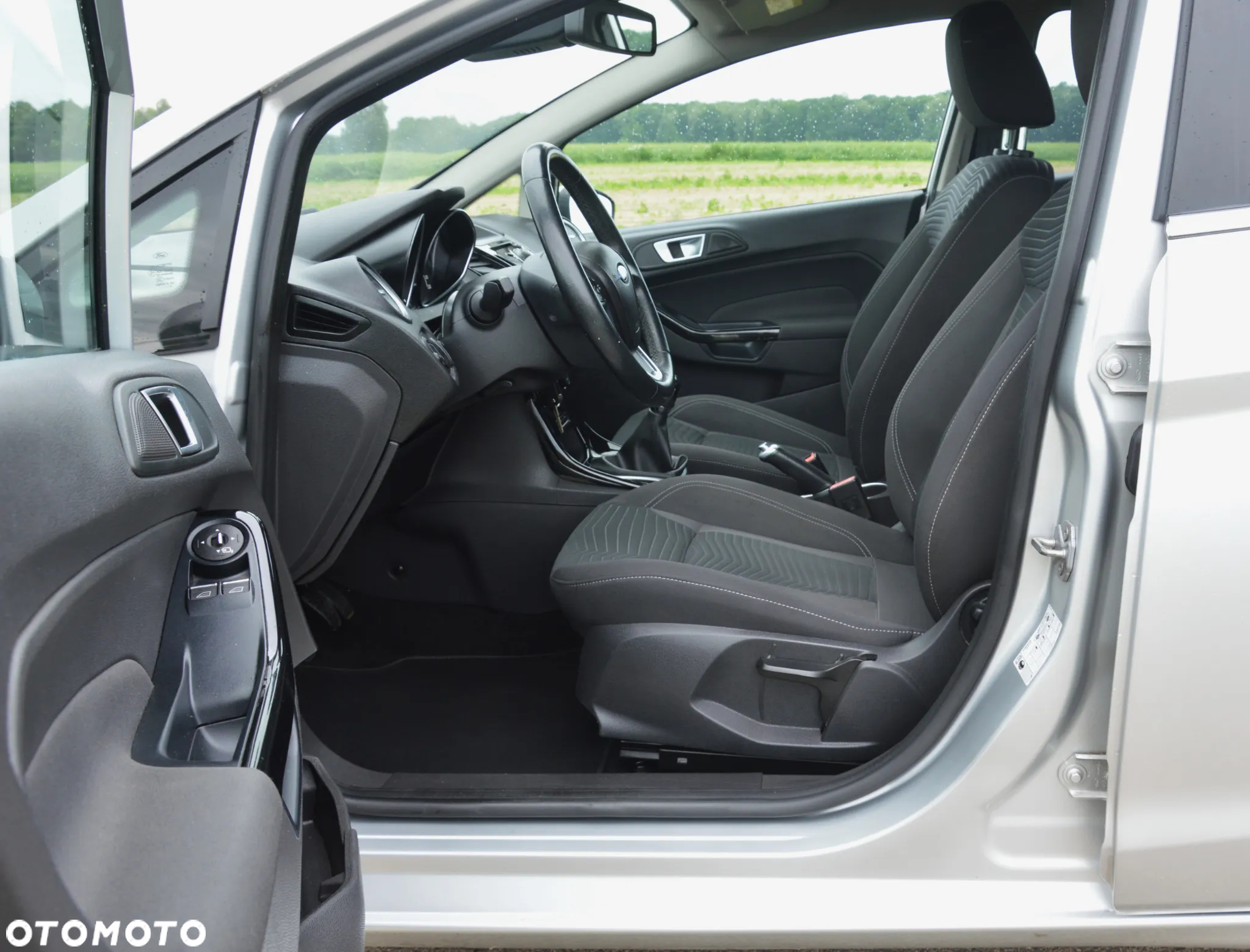 Ford Fiesta - 17
