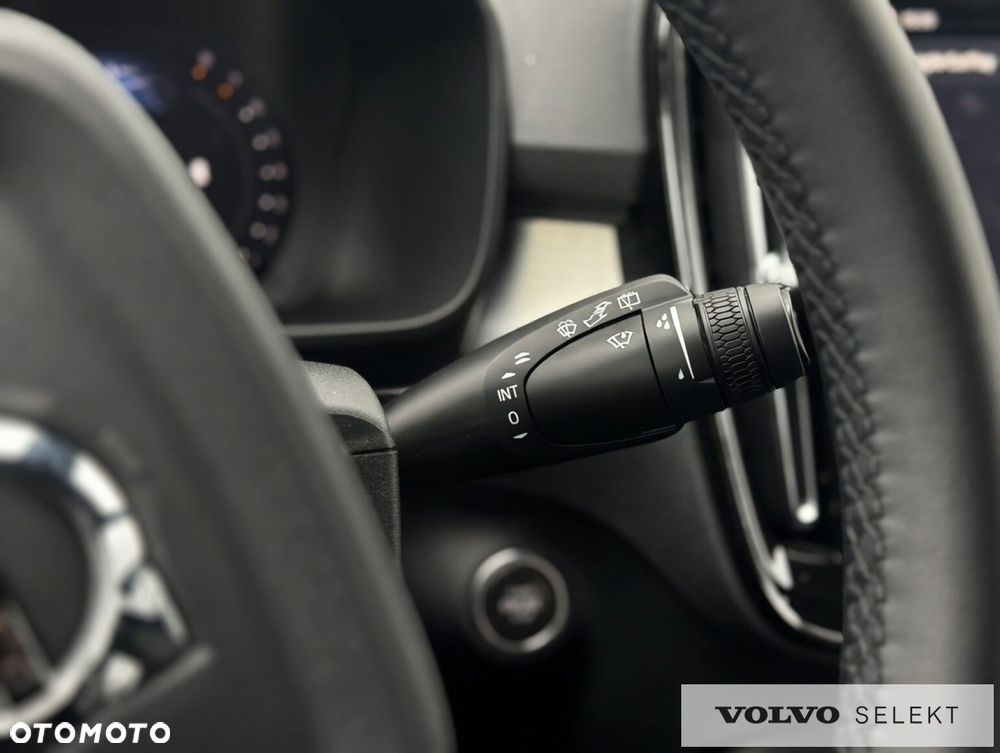 Volvo XC 40 - 30