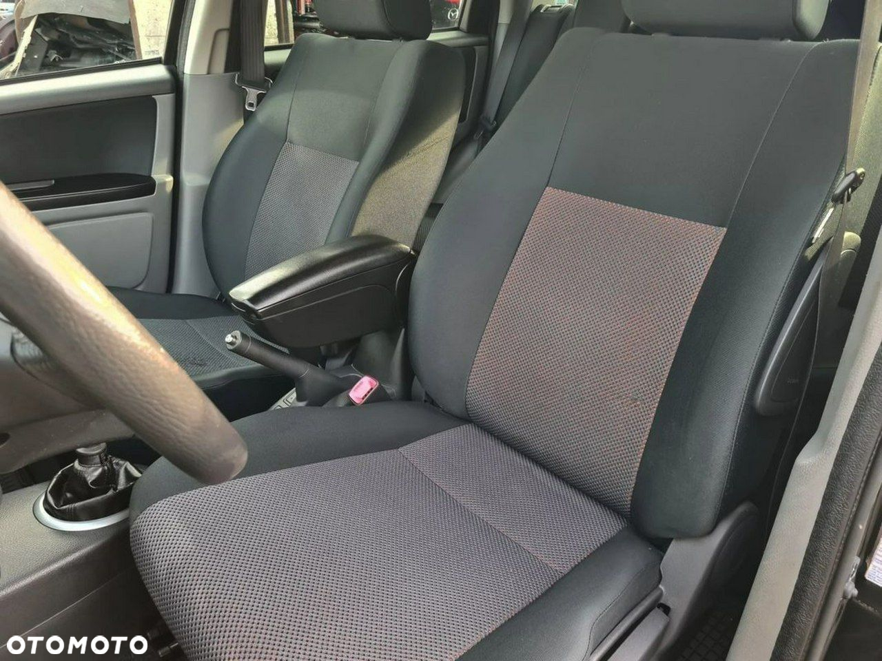 Suzuki SX4 1.9 DDiS DPF 4x2 Comfort - 17